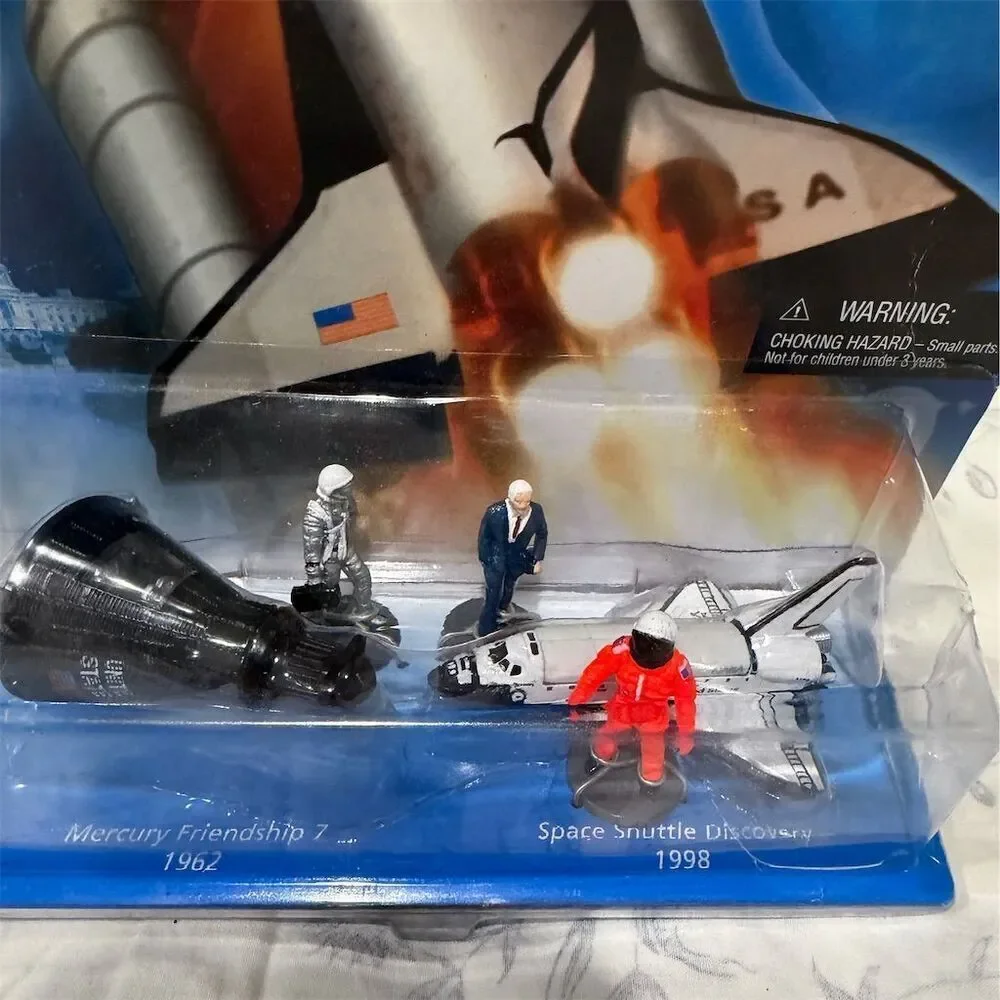 Hot Wheels Action Pack John Glenn Great American Hero 1998 Set
